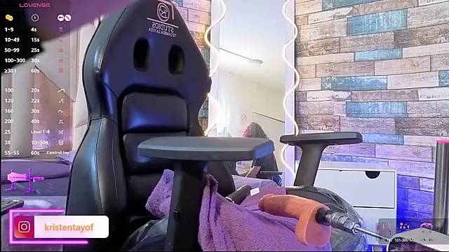 kristen_tay's cam snapshot