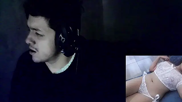 Giby_Grace's cam snapshot