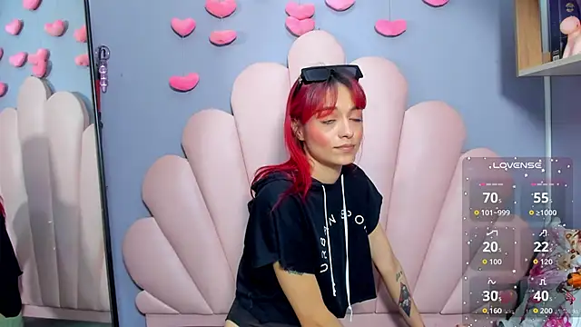 luci_miller's cam snapshot