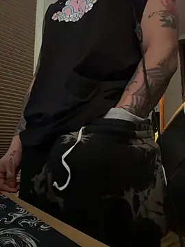 JoeyBlazy live sex cam