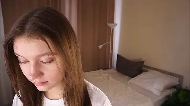 IrenaZeiler's cam snapshot