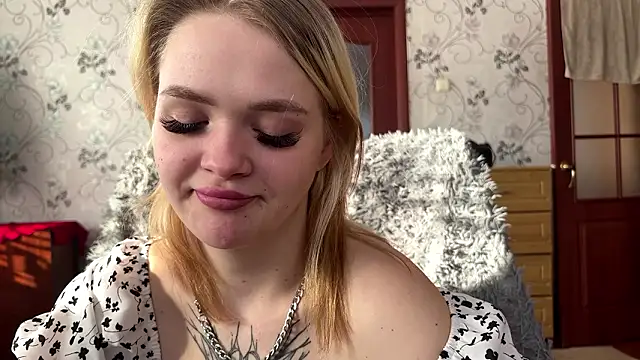 MichaelaStruckhoff's cam snapshot