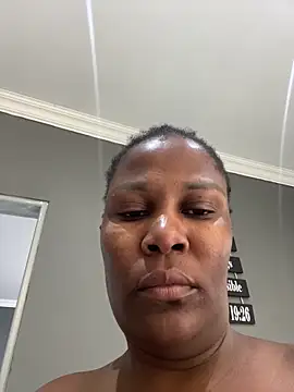 Sexycandyxxx live sex cam