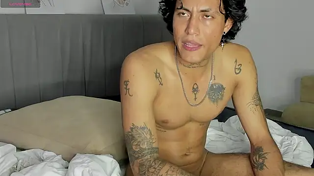 Limitless_Skyy live sex cam