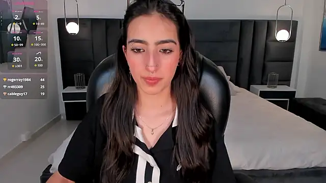 LarisaSmirnov's cam snapshot