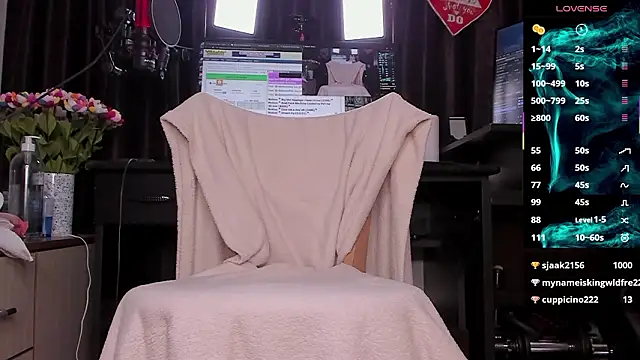 Raissa_sky26's cam snapshot