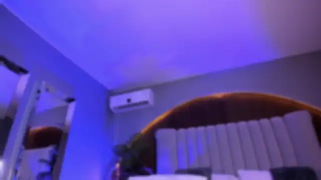 MelanieHillss's cam snapshot