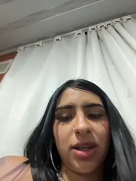 Hilary_pinkk live sex cam