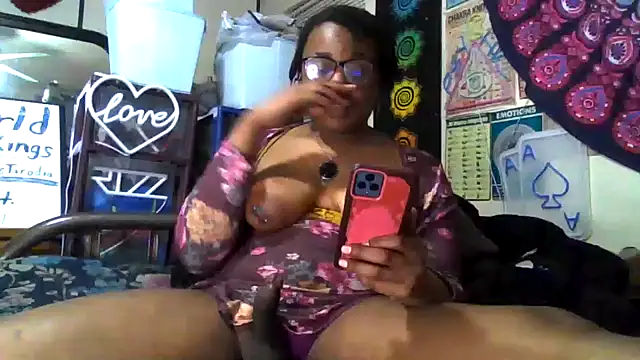 GardeniaFields's cam snapshot