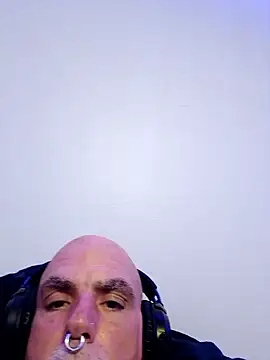 EdgarAlenPole live sex cam