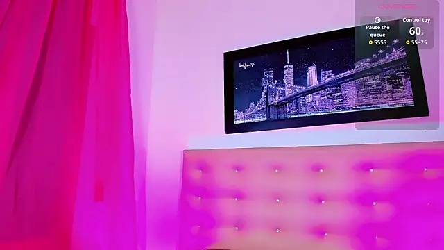 -Issa-Doll's cam snapshot