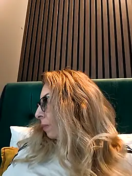 SukyGirl live sex cam