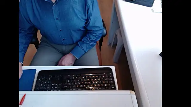 dutchpornking live sex cam