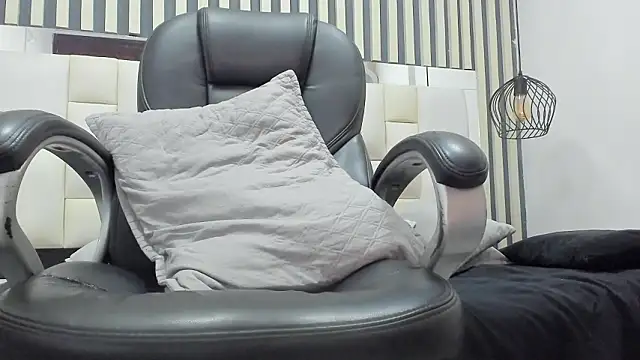 camila__herrera's cam snapshot