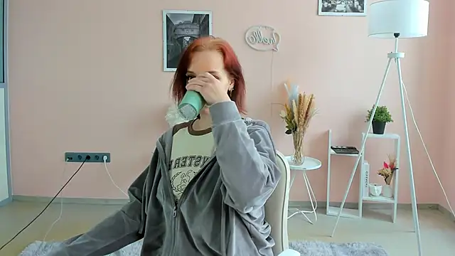 BetteKever's cam snapshot