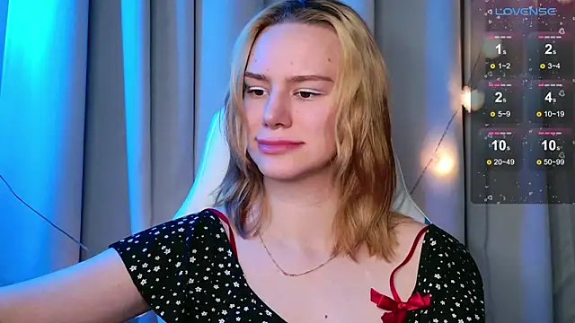 Ramona___'s cam snapshot