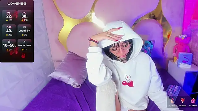 NaniiSisy's cam snapshot