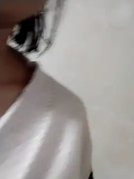 linda_bae00's cam snapshot