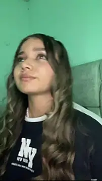 AnnyLopezzz_'s cam snapshot