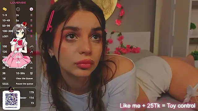 LauraHansil's cam snapshot