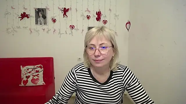 LaurenWishy's cam snapshot