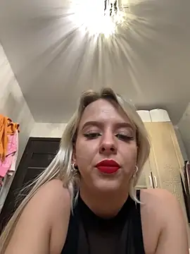 LikaCat's cam snapshot