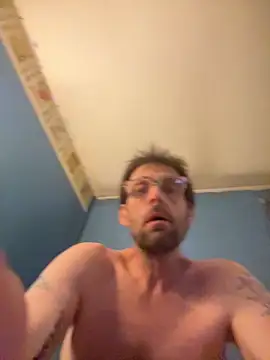 Thickerthenasnickerandkk's cam snapshot