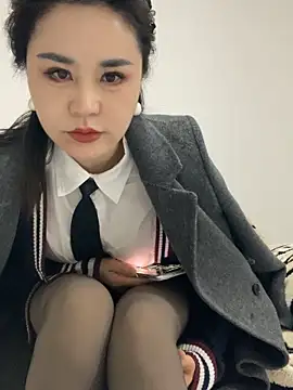 940940_1688's cam snapshot