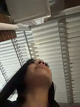 cristal__violetaa's cam snapshot