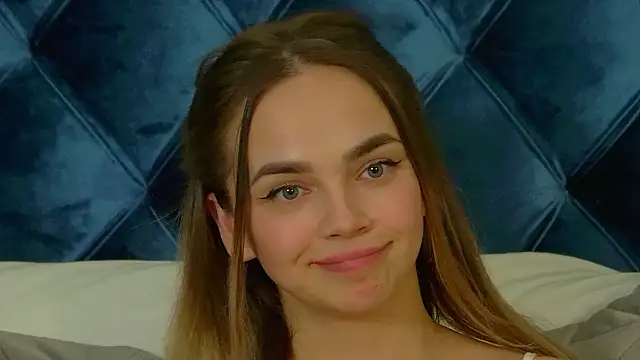 AnitaVenture's cam snapshot