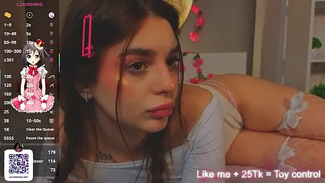 LauraHansil's cam snapshot