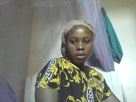 EBONYVANILLA02 live sex cam