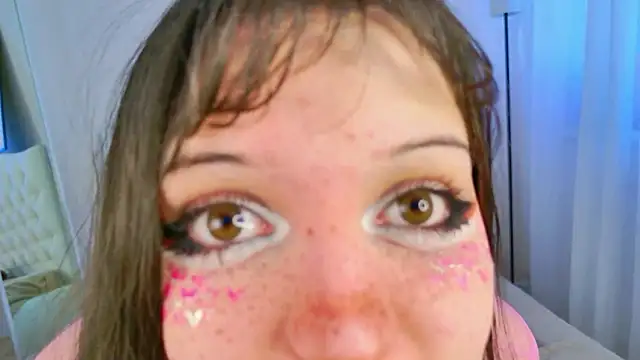 kamila_blush live sex cam