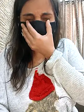 tinaarora's cam snapshot