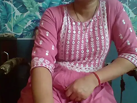 Marathi_q4een01's cam snapshot