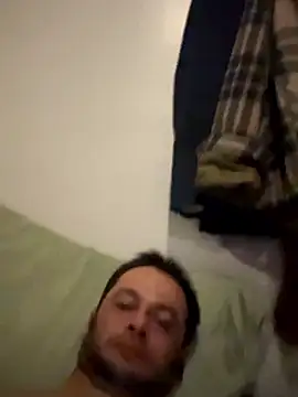 Carlosmauricio123 live sex cam