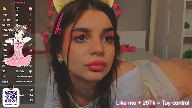 LauraHansil's cam snapshot