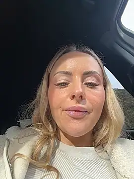 EmaSalis live sex cam