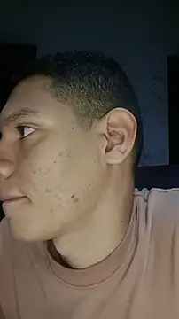 milo_cruz_ live sex cam