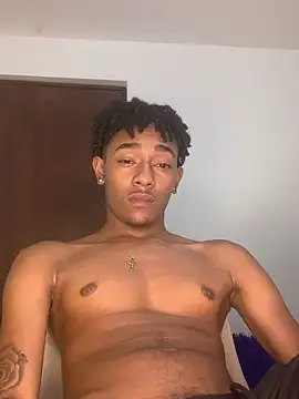 Boy_cock18 live sex cam