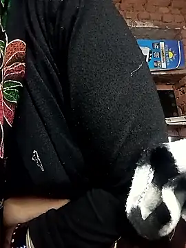 Rashili_jaan's cam snapshot