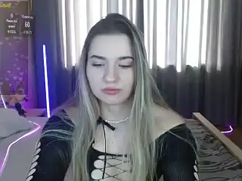 BellaaBlushh live sex cam