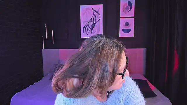 LeaPure's cam snapshot