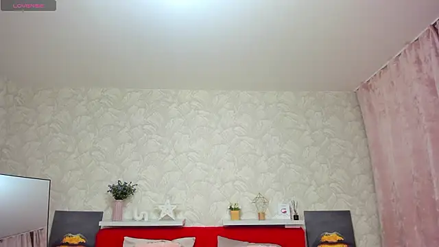 KattyPeachX's cam snapshot