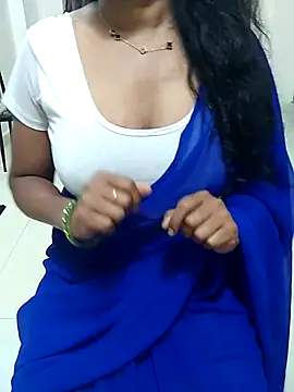 Miss_sruthi's cam snapshot