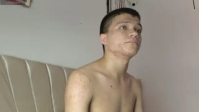 aly_n_sebas live sex cam