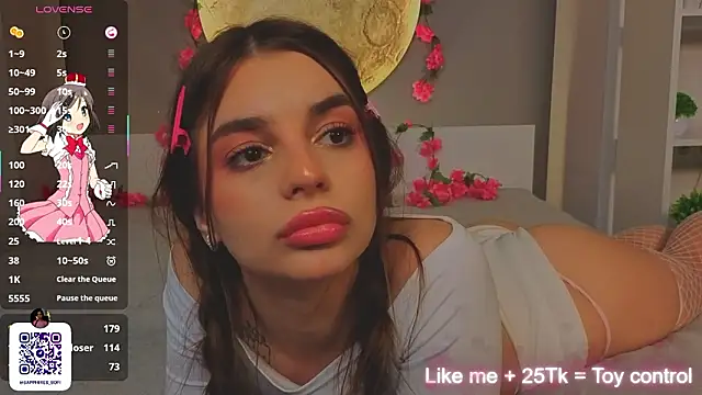 LauraHansil's cam snapshot