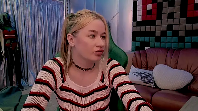 LeilaReal's cam snapshot