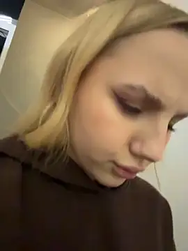 Sky_Cutie's cam snapshot