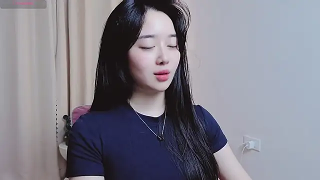 Miu-999 live sex cam